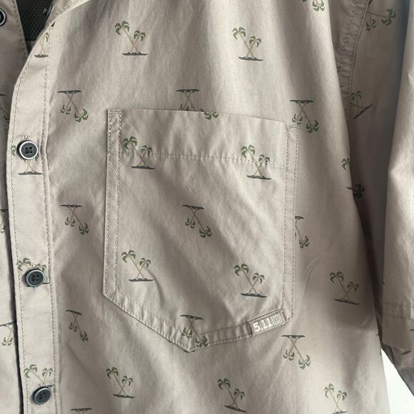 5.11 Tactical Shirt Button Up Snaps Short Sleeve Palm Tree Print Tan Size Large - Picture 3 of 12